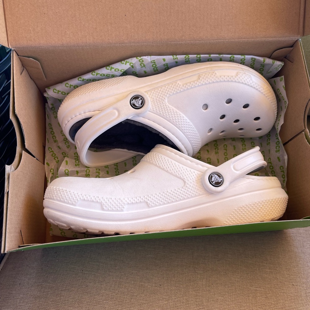CROCS CLASSIC LINED CLOGS